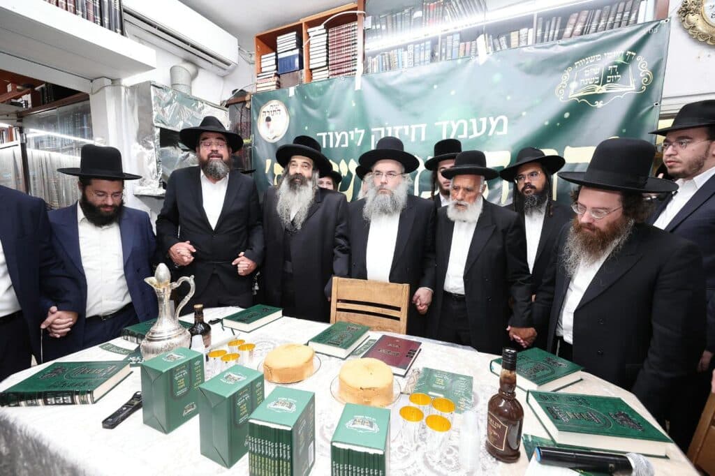 בבית המיתולוגי ברחוב רשב"ם: גדו"י התכנסו לחזק את לימוד דף היומי