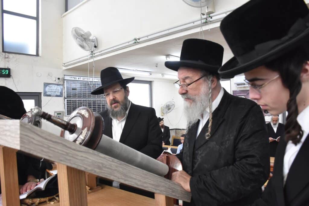 חסידי אשלג קוננו עם הרבי על חורבן הבית