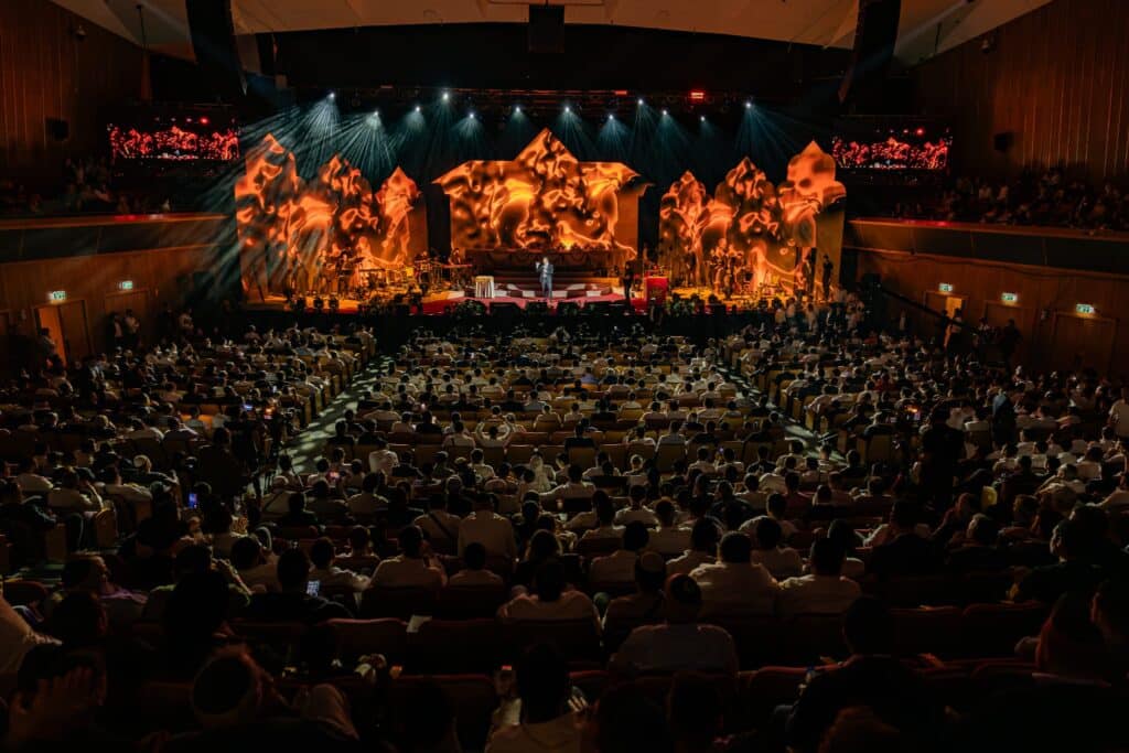 בנייני האומה: אלפים השתתפו בהילולא לראש שושלת פינטו