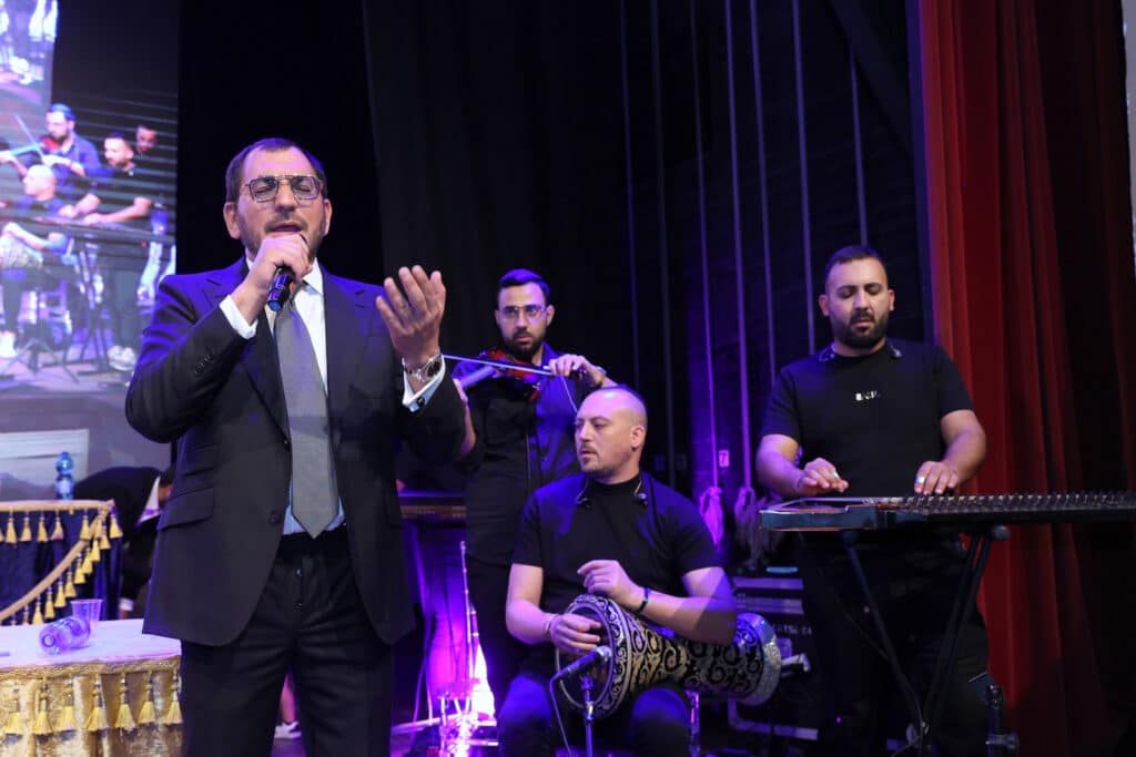 גלריה: בגן יבנה הכתירו את הרב הראשי במעמד רבנים ואישי ציבור