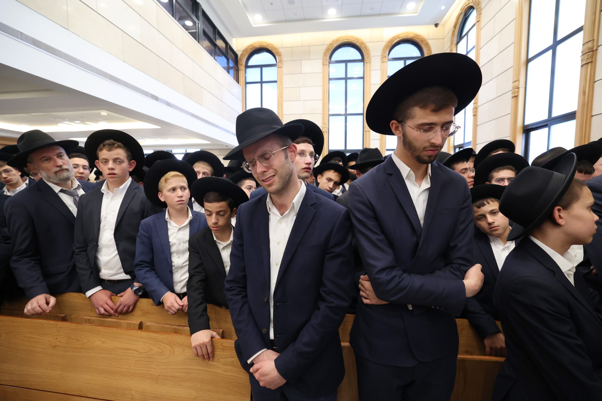 גלריה: אלפים ליוו את מיטת ראש הישיבה הנערץ שהלך לעולמו