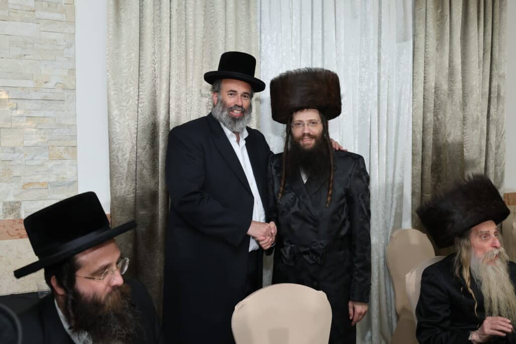 גלריה: סגן ומ"מ ראה"ע בית שמש חגג אירוסין לבתו הבכורה