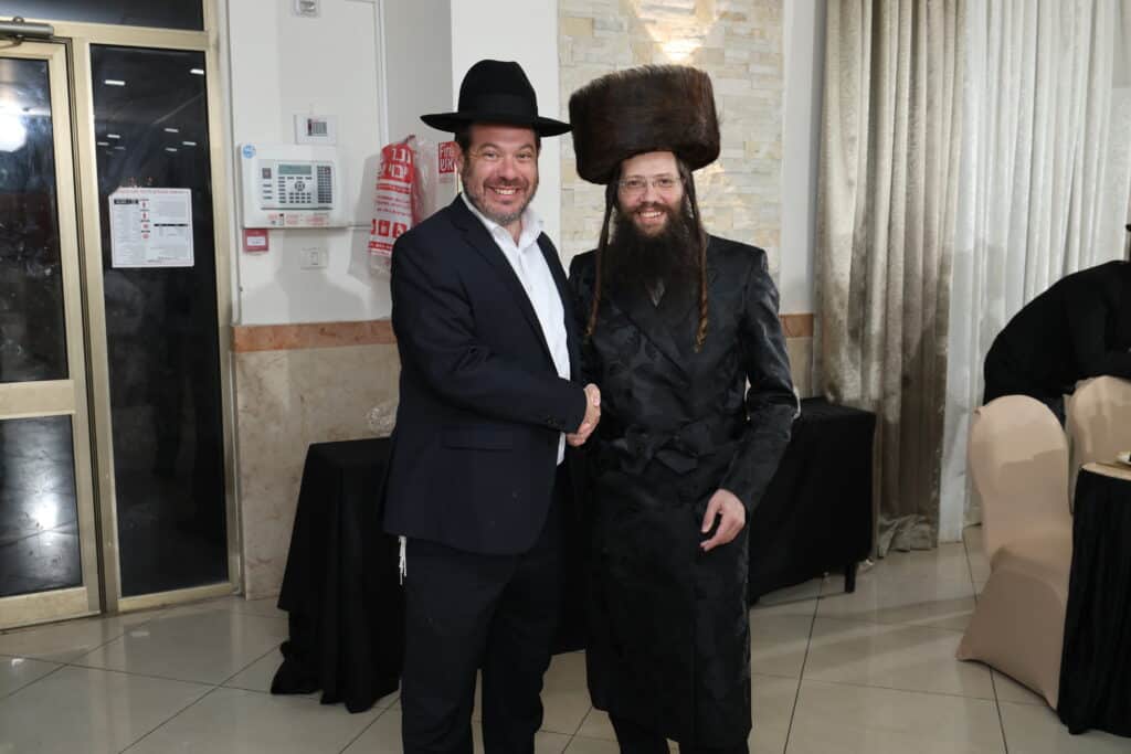 גלריה: סגן ומ"מ ראה"ע בית שמש חגג אירוסין לבתו הבכורה