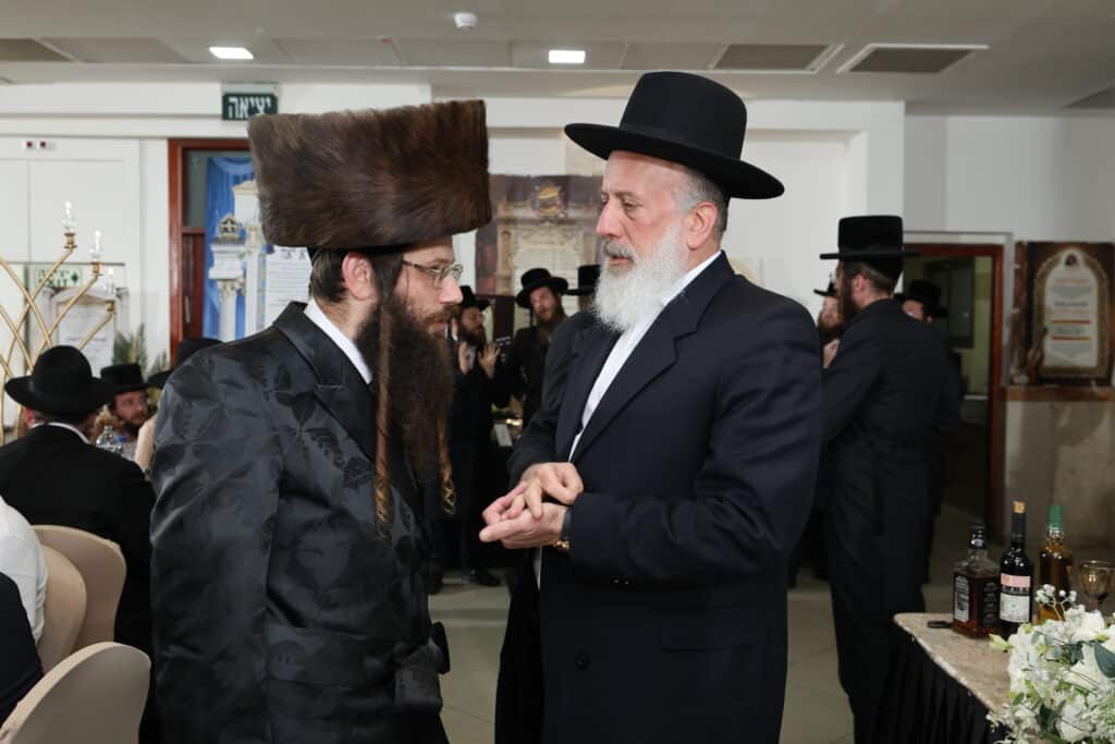 גלריה: סגן ומ"מ ראה"ע בית שמש חגג אירוסין לבתו הבכורה