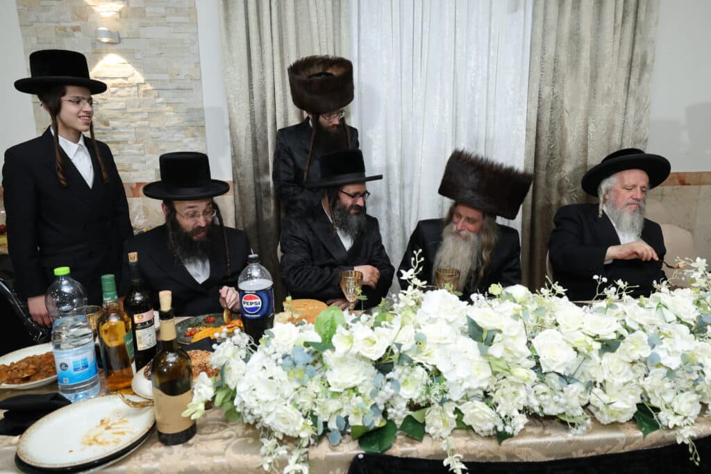 גלריה: סגן ומ"מ ראה"ע בית שמש חגג אירוסין לבתו הבכורה