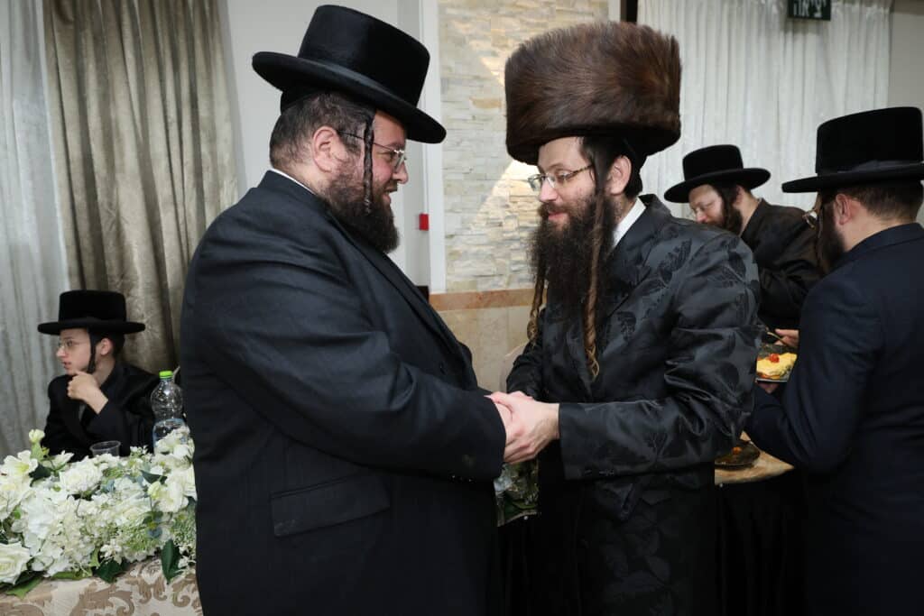 גלריה: סגן ומ"מ ראה"ע בית שמש חגג אירוסין לבתו הבכורה