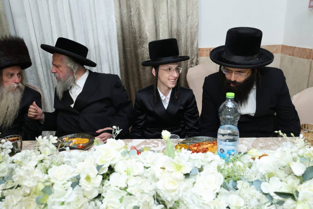 גלריה: סגן ומ"מ ראה"ע בית שמש חגג אירוסין לבתו הבכורה