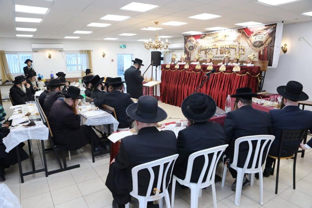 גלריה | נוף הגליל: בתלמוד תורה ברסלב חגגו 'חומש סעודה'