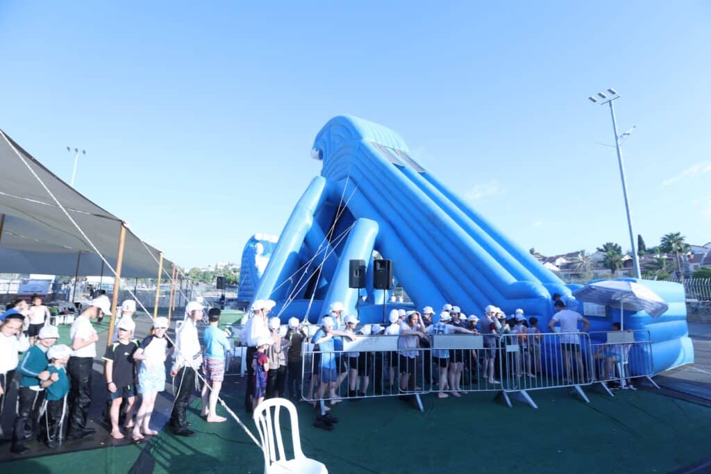 אלפי ילדי העיר בית שמש נהנו בפעילויות קיץ בימי 'בין הזמנים'