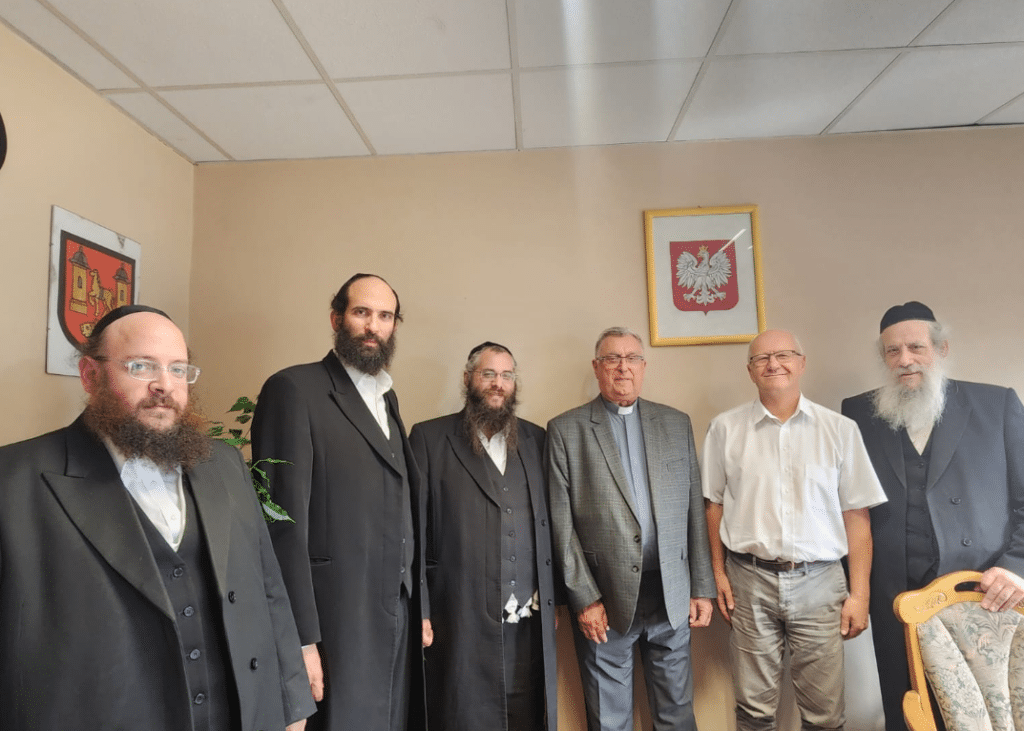 איצקוביץ' - כל החדשות החמות של המגזר החרדי