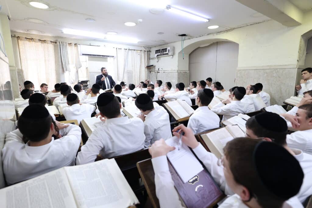 תיעוד מרהיב: כך נראה השבוע הראשון של אלול בישיבת פוניבז' תיעוד מרהיב: כך נראה השבוע הראשון של אלול בישיבת פוניבז'