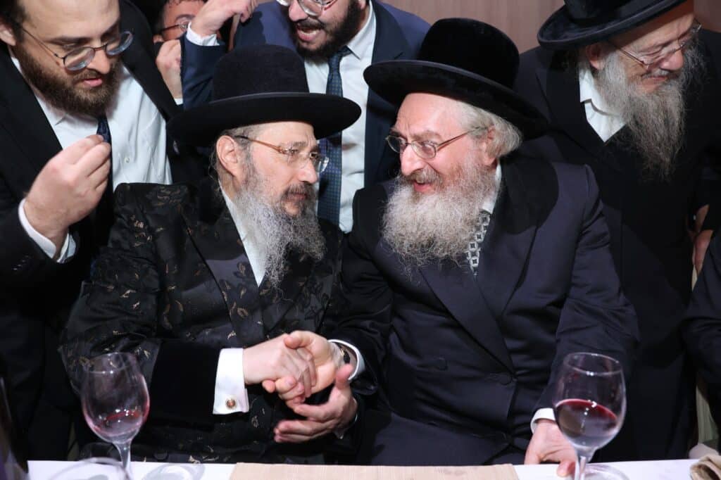 האדמו"ר בירך על היין בכוס שבה קידשו בנישואי הבבא סאלי