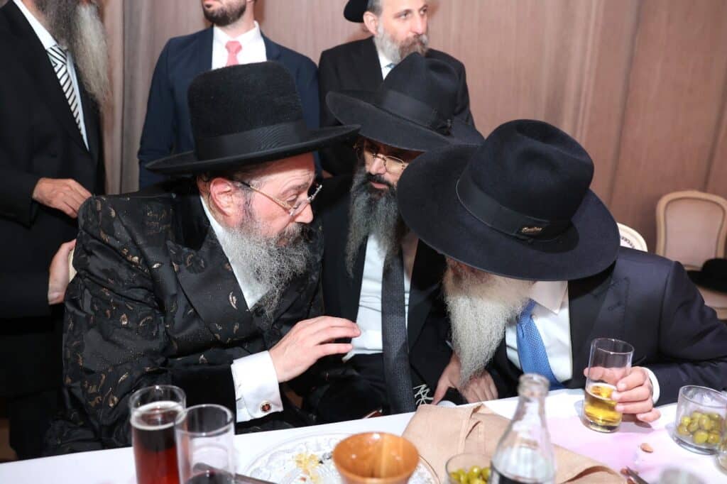 האדמו"ר בירך על היין בכוס שבה קידשו בנישואי הבבא סאלי