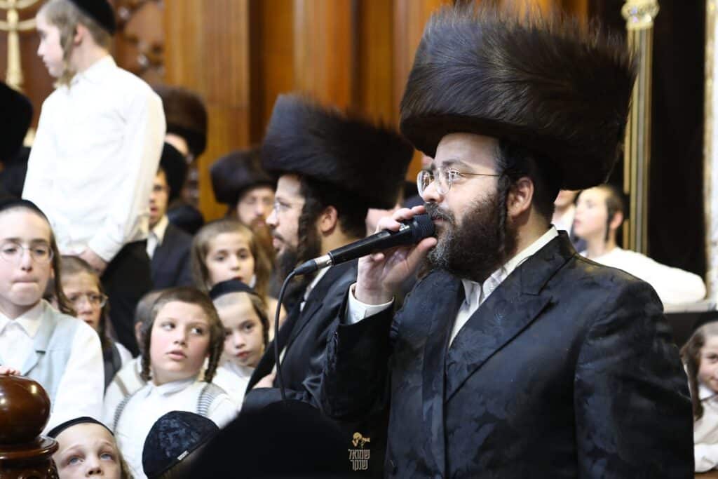 גלריה: שבת מרוממת בצל הגה"צ רבי אלימלך בידרמן