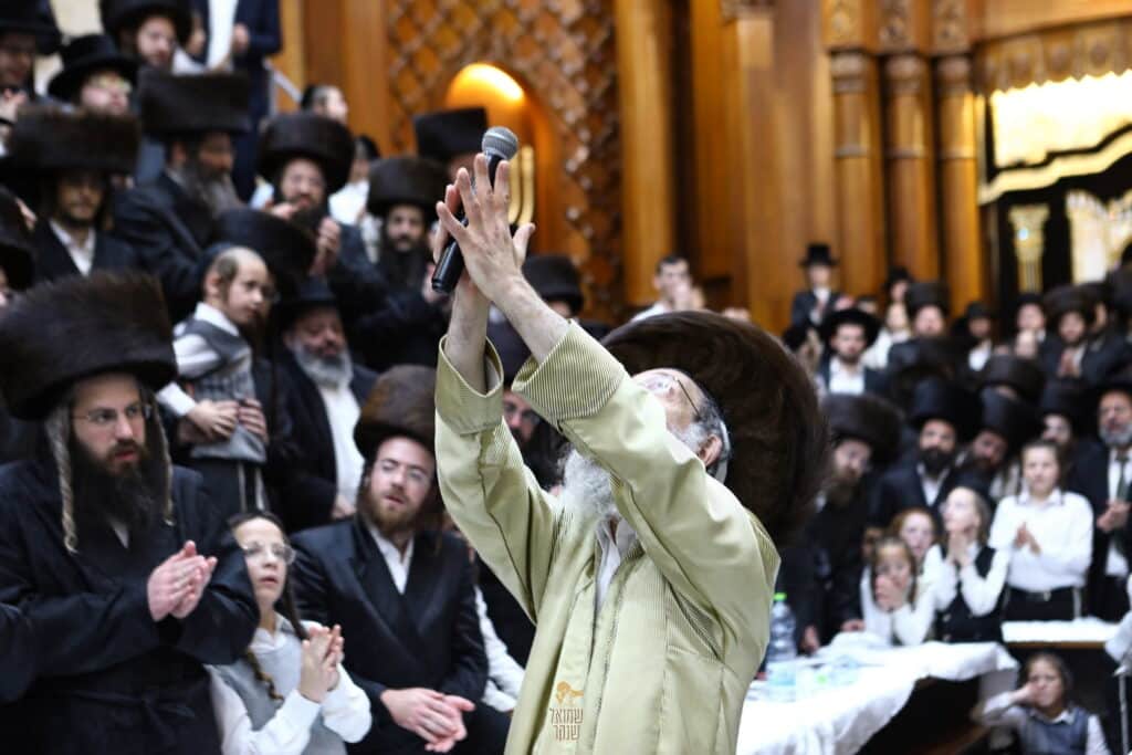 גלריה: שבת מרוממת בצל הגה"צ רבי אלימלך בידרמן