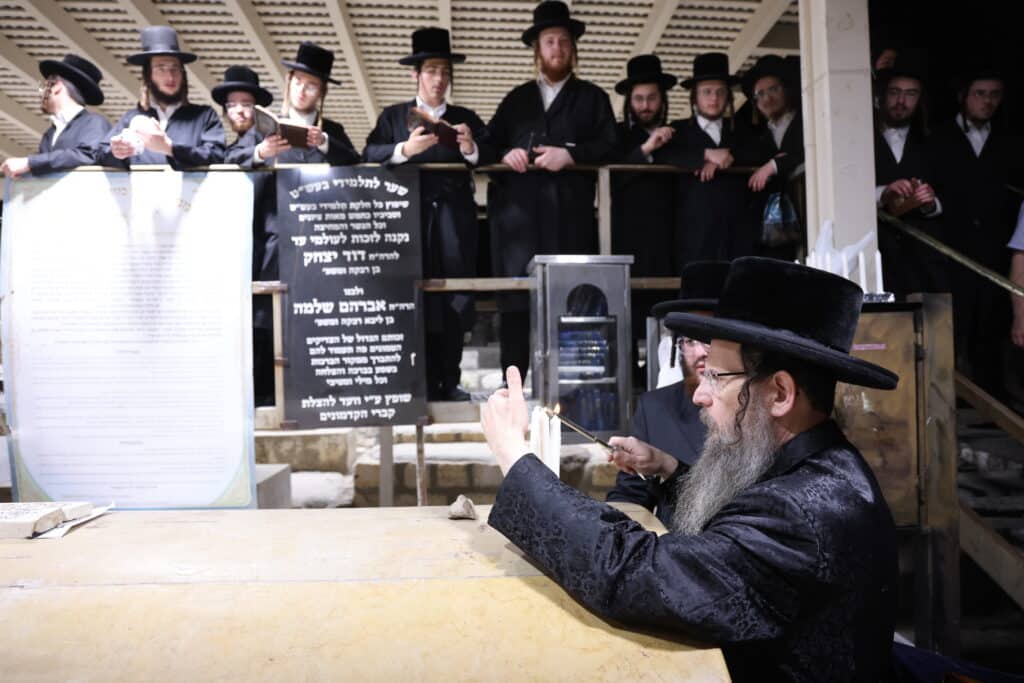 מסע מרומם של האדמו''ר מבראד למקומות הקדושים בטבריה