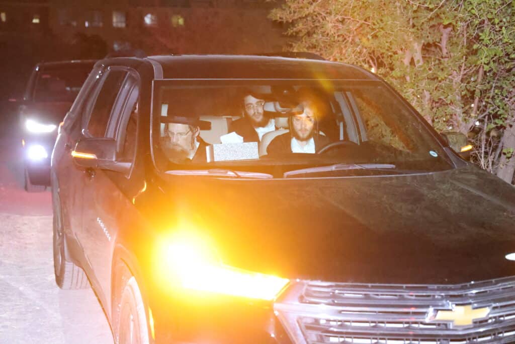 מסע מרומם של האדמו''ר מבראד למקומות הקדושים בטבריה