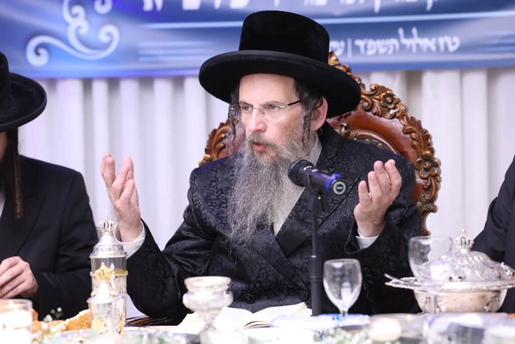 מסע מרומם של האדמו''ר מבראד למקומות הקדושים בטבריה