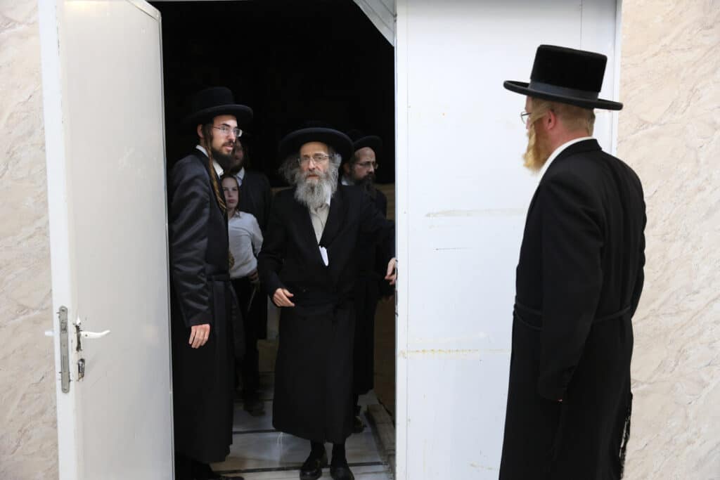 המשפיע רבי מיילך חיזק את בית שמש