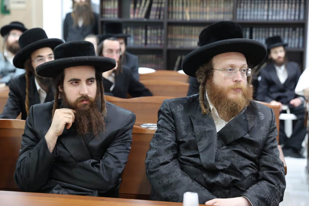 המשפיע רבי מיילך חיזק את בית שמש