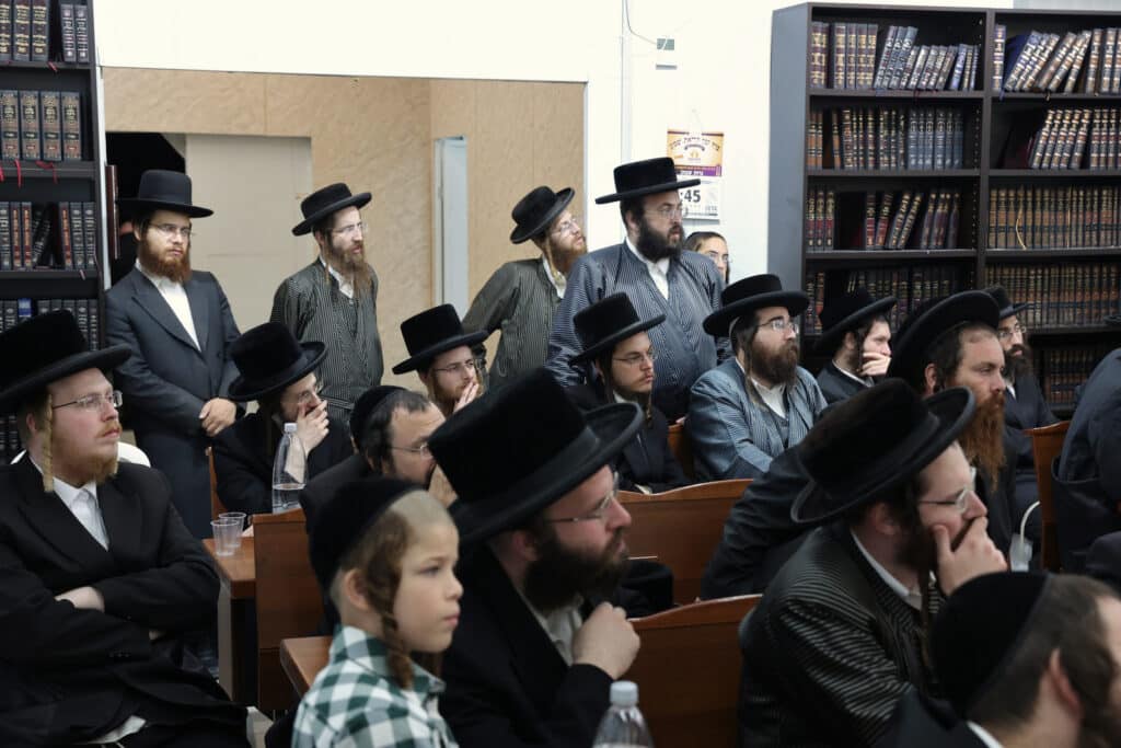 המשפיע רבי מיילך חיזק את בית שמש