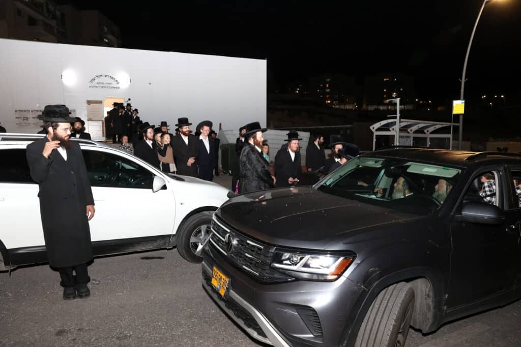 המשפיע רבי מיילך חיזק את בית שמש