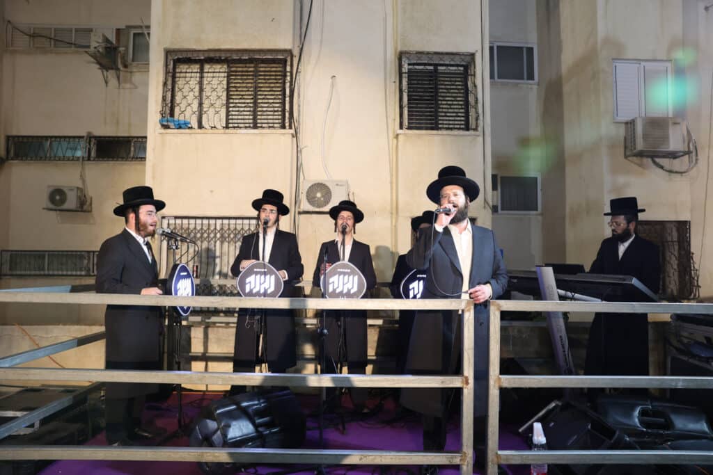 האדמו"ר פדה את החמור לעיני ההמונים