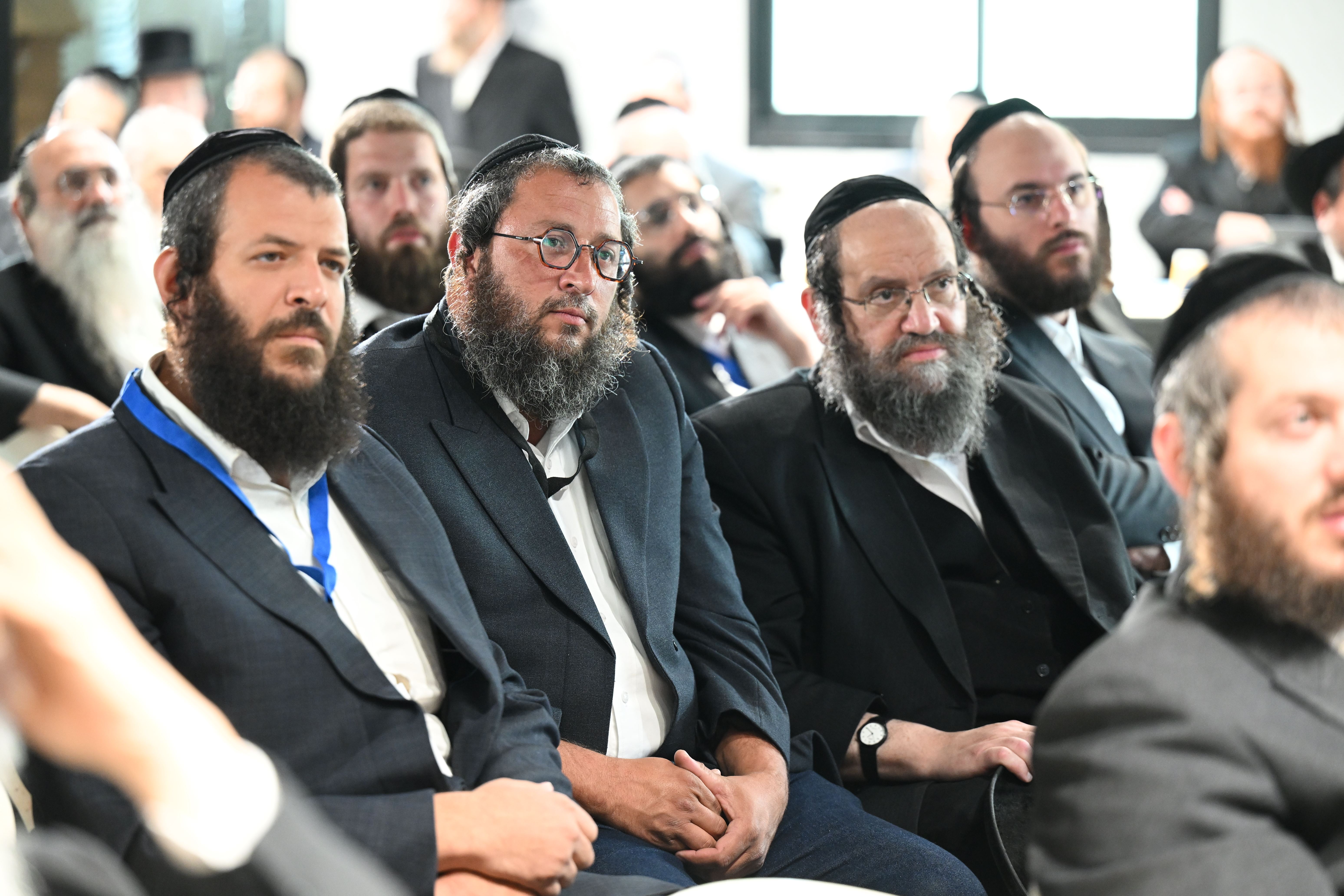 גלריה וסיקור נרחב מועידת שלומי אמונים גלריה וסיקור נרחב מועידת שלומי אמונים