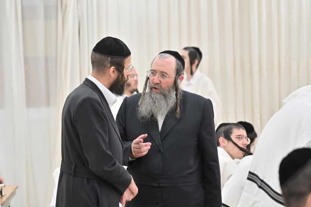 גלריה: כך פתחו הבחורים החסידיים את זמן אלול