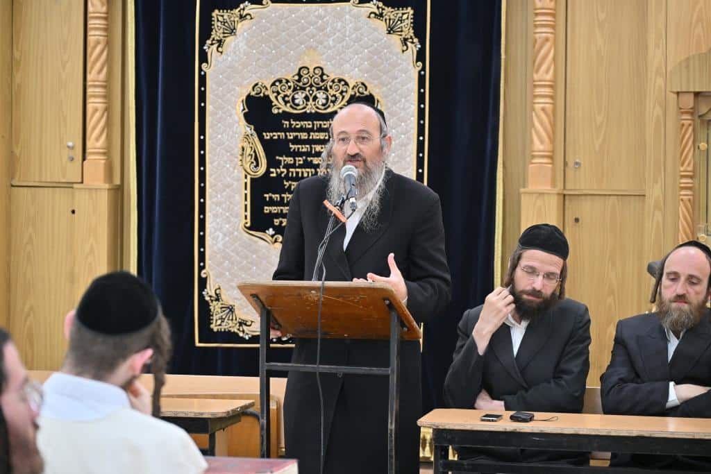 גלריה: כך פתחו הבחורים החסידיים את זמן אלול