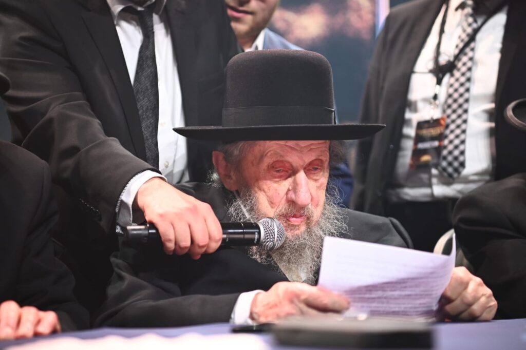 צרפת היהודית הכריזה: ה' הוא האלוקים