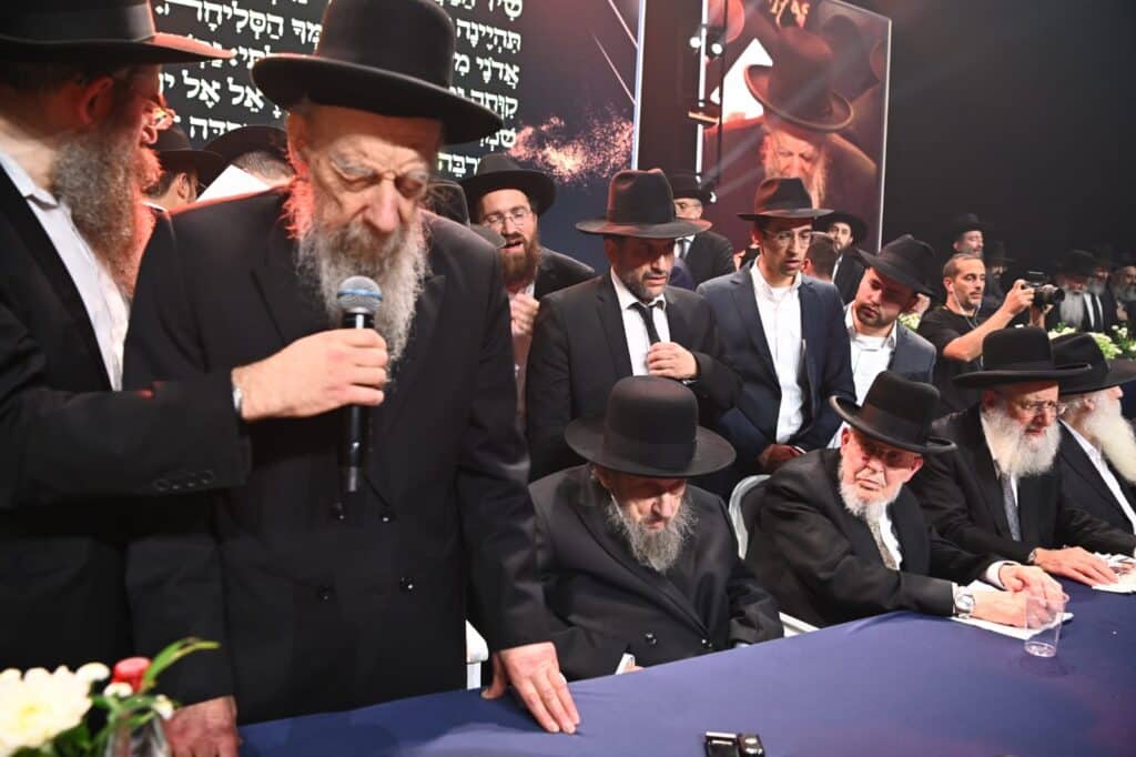 צרפת היהודית הכריזה: ה' הוא האלוקים