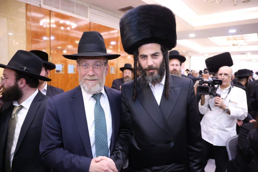 מוטי בבצ'יק חיתן, בכירי המדינה הגיעו • תיעוד ענק