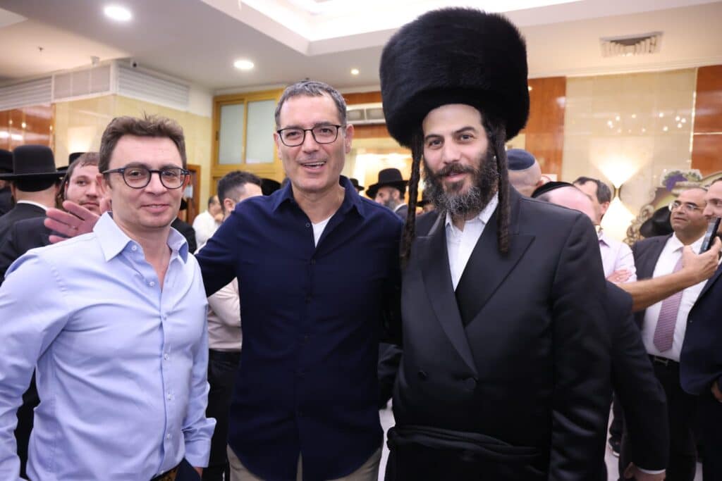 מוטי בבצ'יק חיתן, בכירי המדינה הגיעו • תיעוד ענק