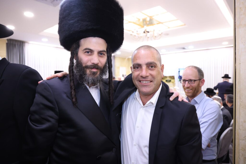 מוטי בבצ'יק חיתן, בכירי המדינה הגיעו • תיעוד ענק