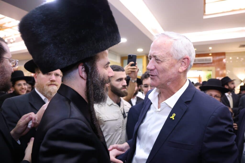 מוטי בבצ'יק חיתן, בכירי המדינה הגיעו • תיעוד ענק