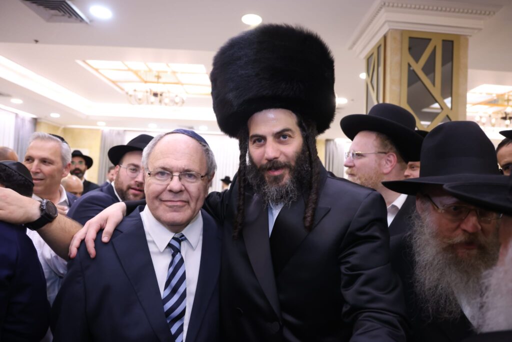 מוטי בבצ'יק חיתן, בכירי המדינה הגיעו • תיעוד ענק