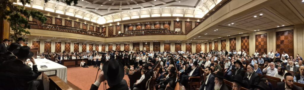 מעמד היסטורי: המסע של גדולי ישראל לסאו פאולו