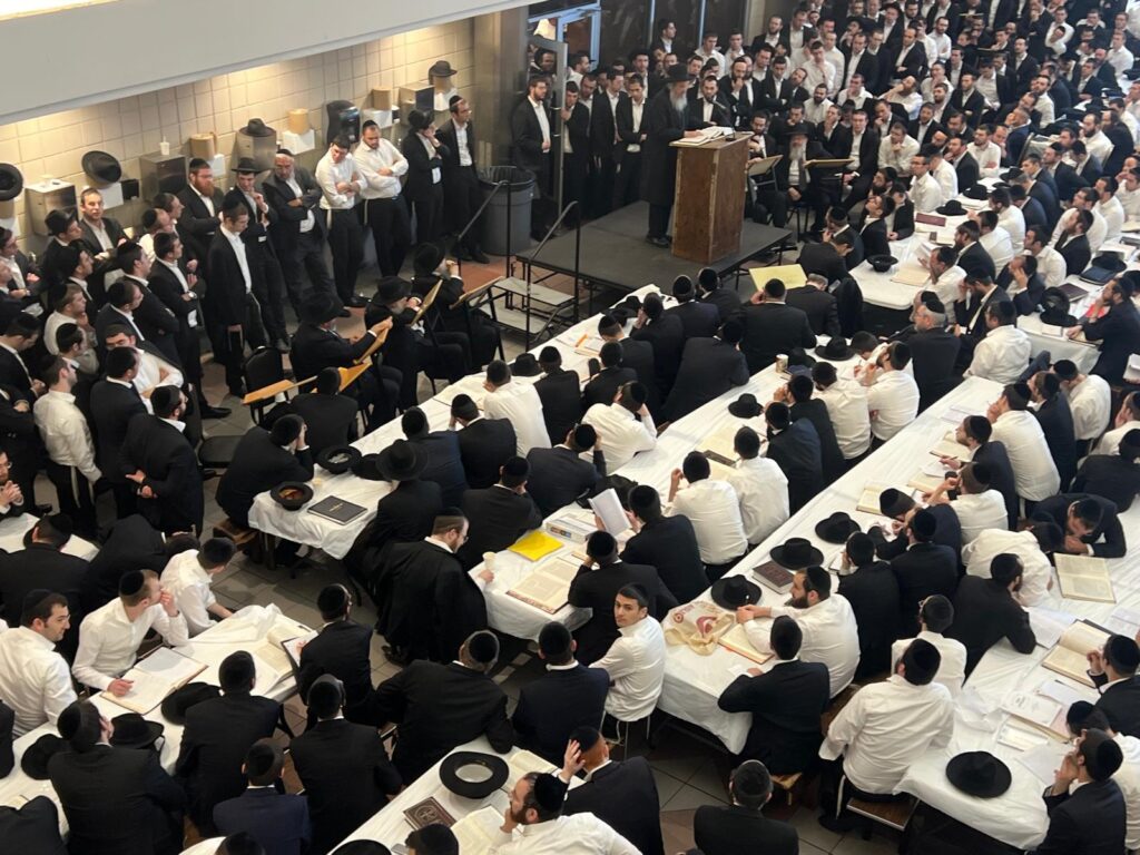 אלפים השתתפו בשיעור כללי של הגר"ד כהן במסגרת המסע