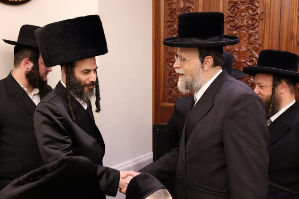 גדו״י בשמחת השבוע ברכות לבתו של בבצ׳יק