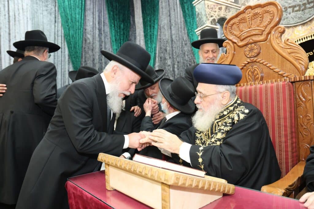 גלריה: אלפים הקבילו את פני הראשון לציון הגר"י יוסף