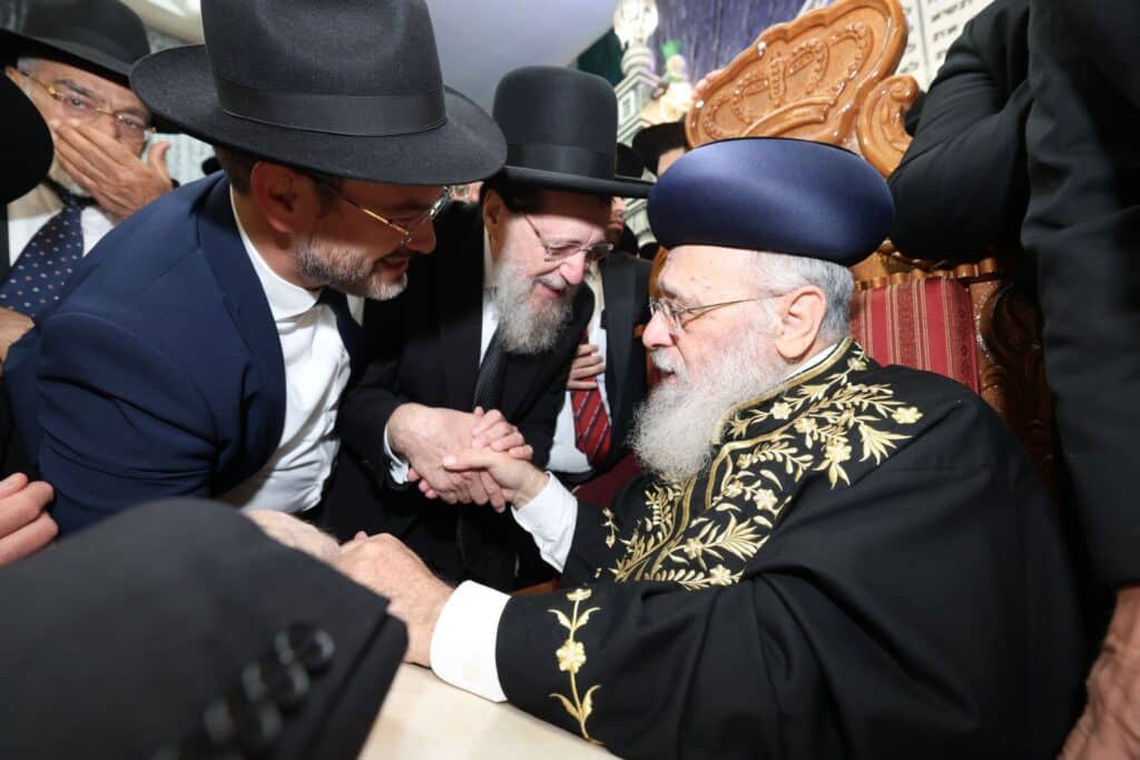 גלריה: אלפים הקבילו את פני הראשון לציון הגר"י יוסף