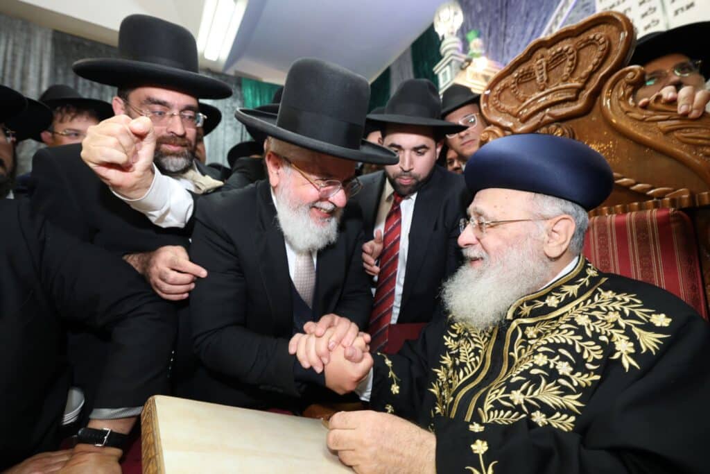 גלריה: אלפים הקבילו את פני הראשון לציון הגר"י יוסף