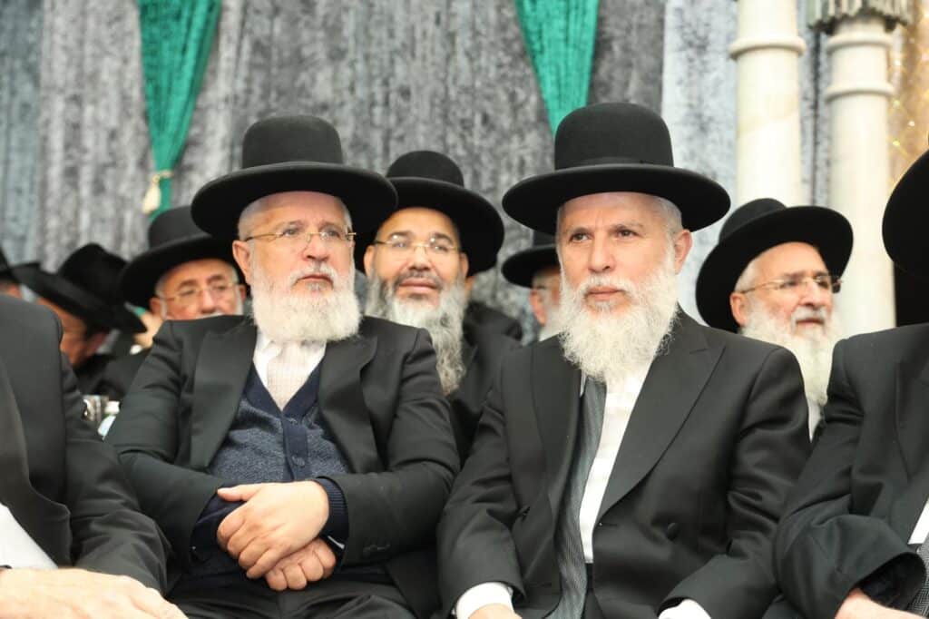 גלריה: אלפים הקבילו את פני הראשון לציון הגר"י יוסף