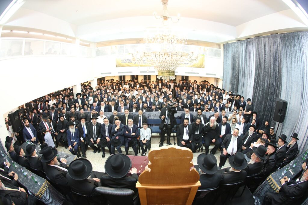 גלריה: אלפים הקבילו את פני הראשון לציון הגר"י יוסף