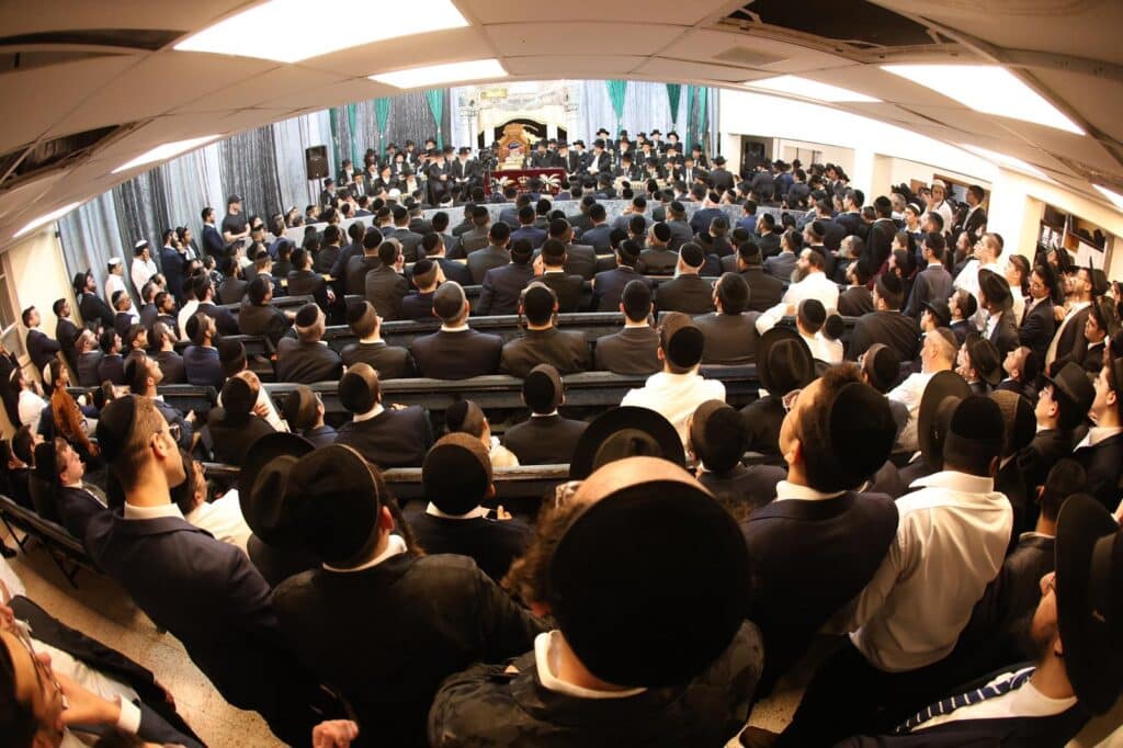 גלריה: אלפים הקבילו את פני הראשון לציון הגר"י יוסף