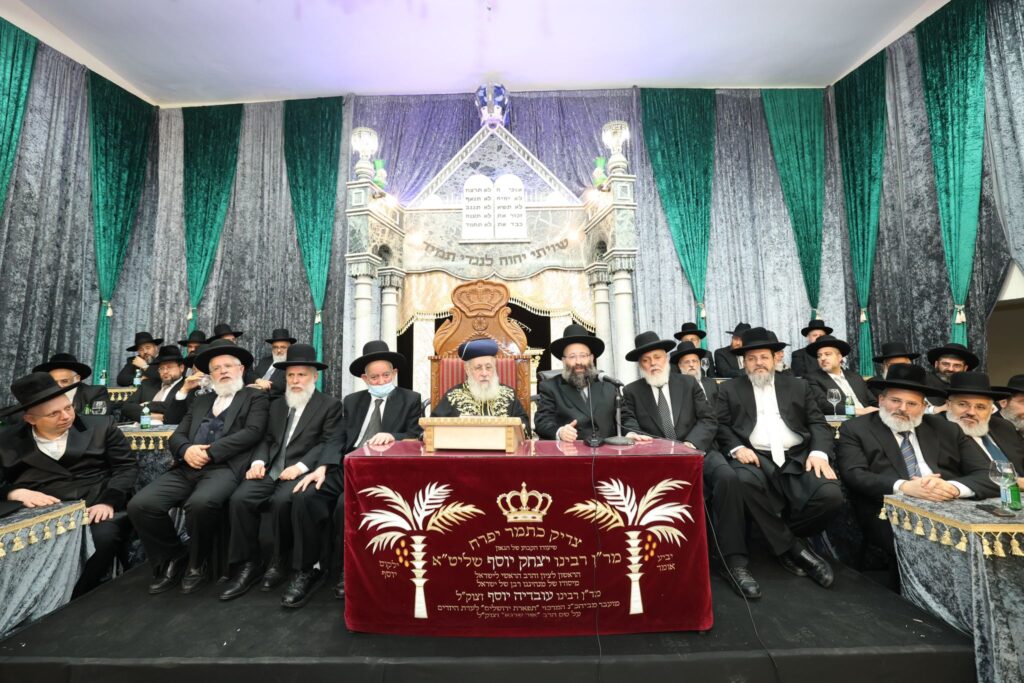 גלריה: אלפים הקבילו את פני הראשון לציון הגר"י יוסף