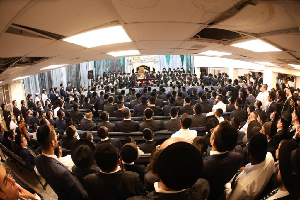 גלריה: אלפים הקבילו את פני הראשון לציון הגר"י יוסף