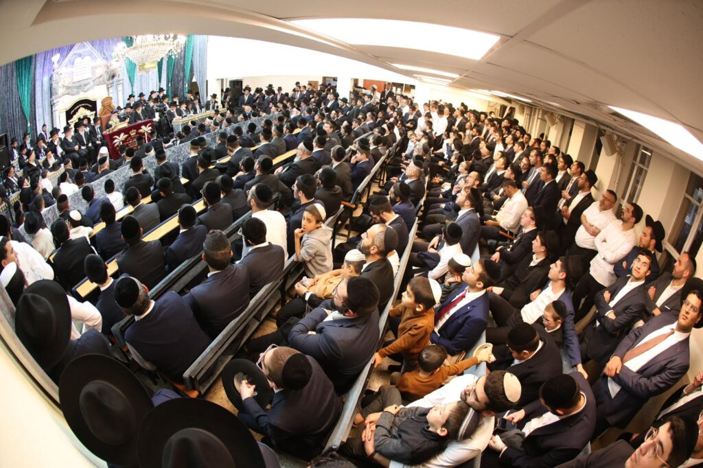 גלריה: אלפים הקבילו את פני הראשון לציון הגר"י יוסף