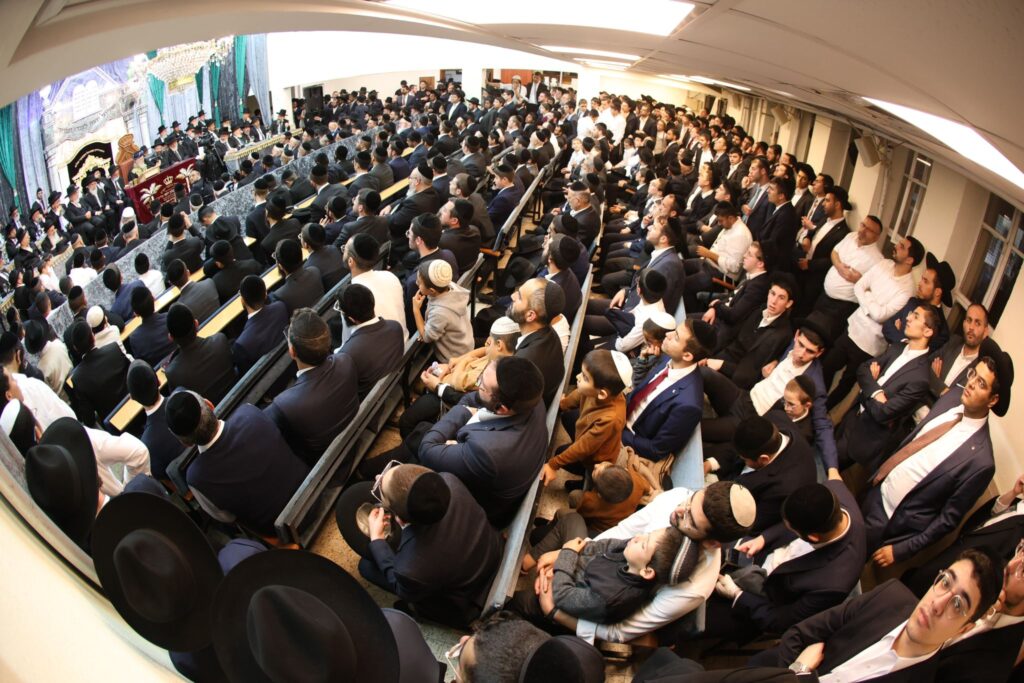 גלריה: אלפים הקבילו את פני הראשון לציון הגר"י יוסף